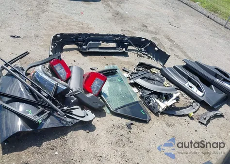 2020 Ford Explorer St z USA, uszkodzony, nr VIN 1FM5K8GC9LGC87862